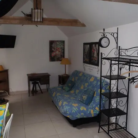 Appartement Studio Colline-Beaumont